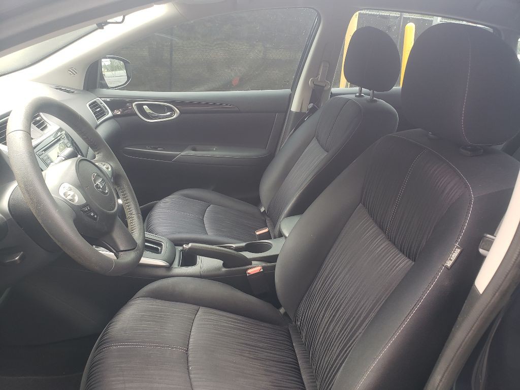 2017 Nissan Sentra Image 4
