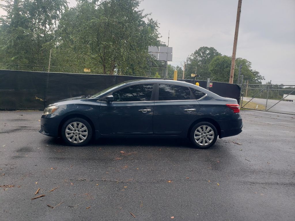 2017 Nissan Sentra Image 9