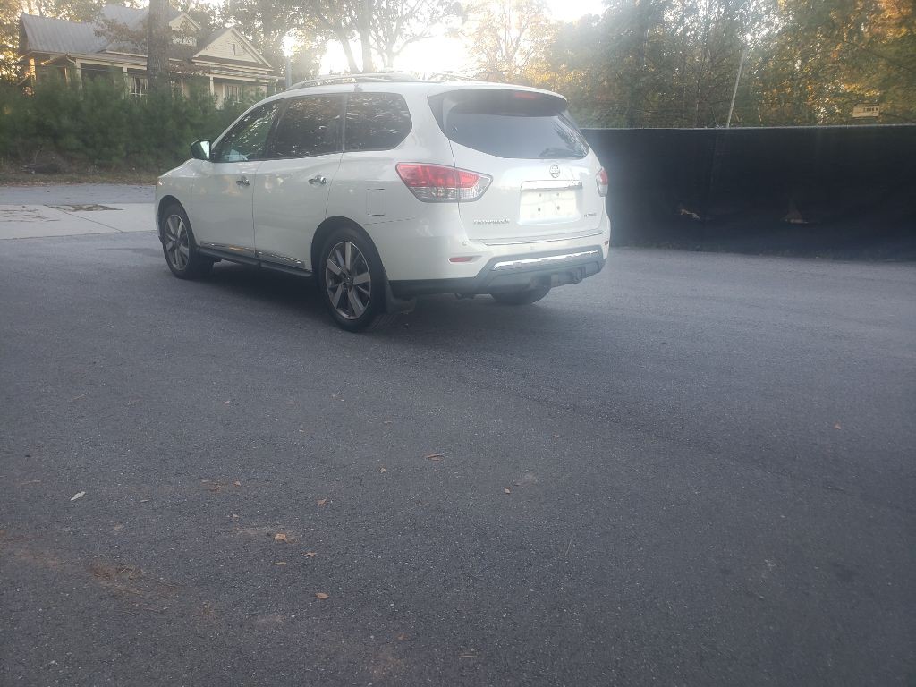 2014 Nissan Pathfinder Image 19