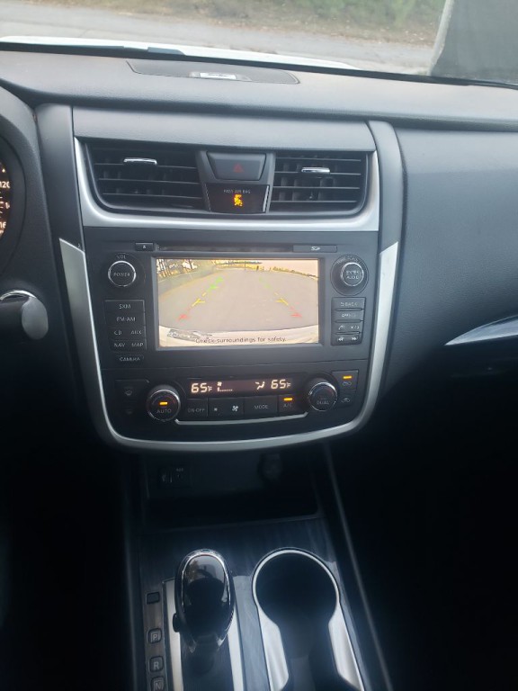 2017 Nissan Altima Image 5