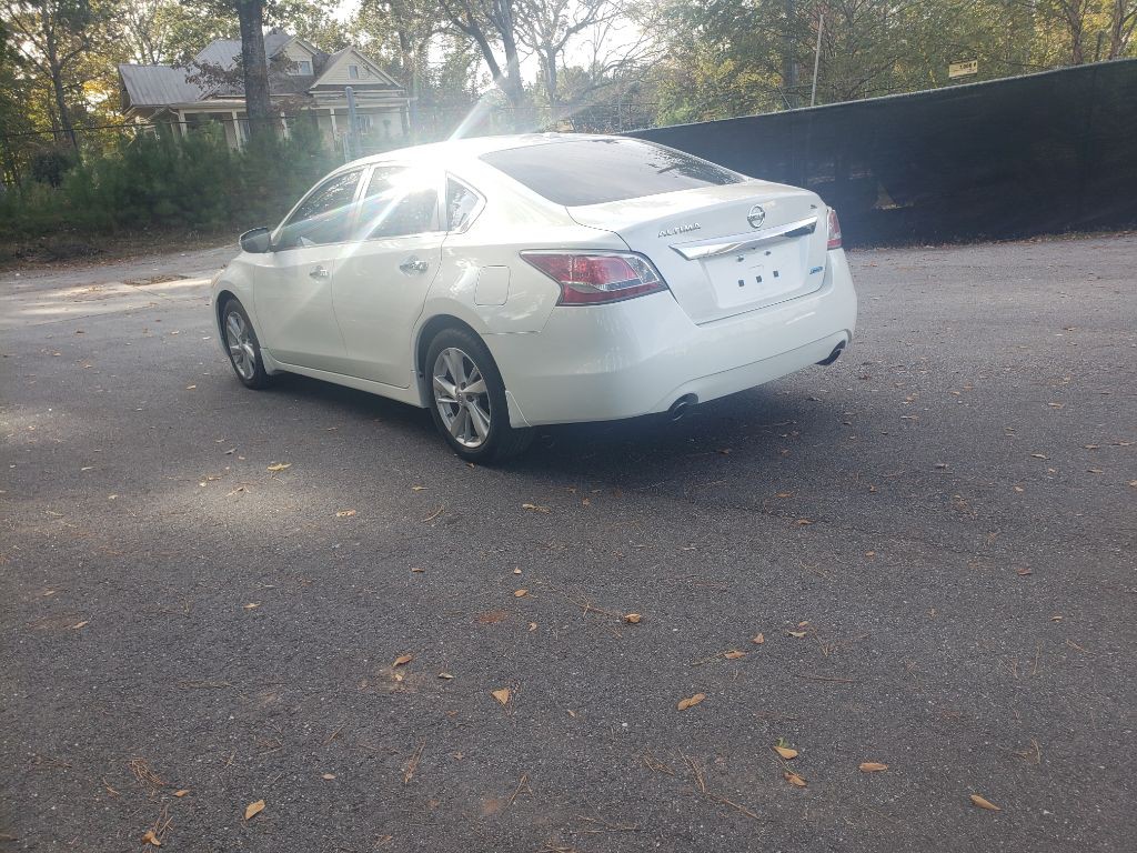 2014 Nissan Altima Image 8