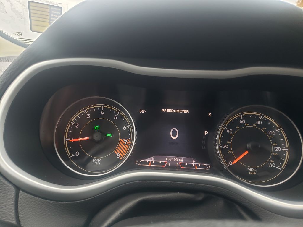 2015 Jeep Cherokee Image 2