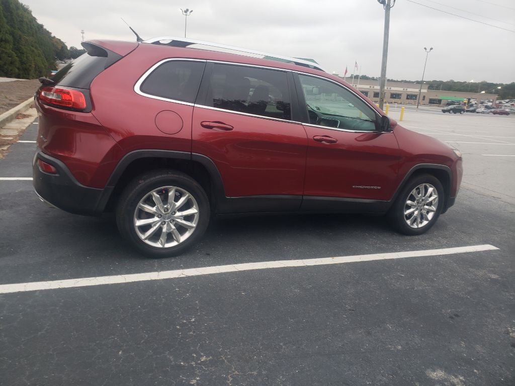 2015 Jeep Cherokee Image 18