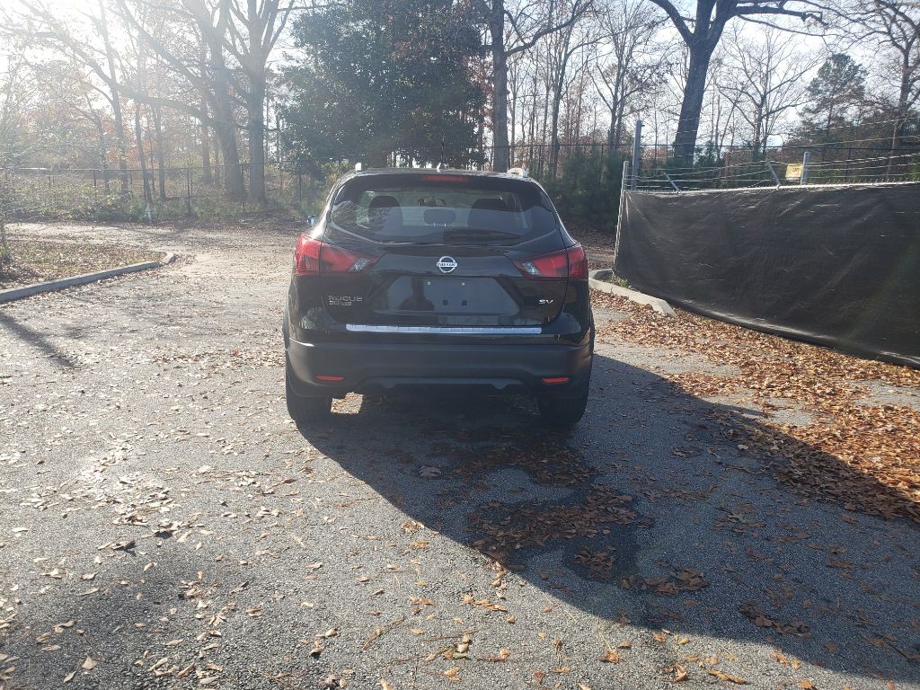 2018 Nissan Rogue Image 12