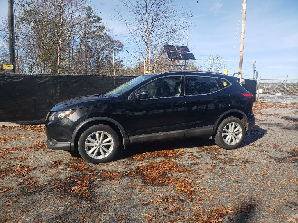 2018 Nissan Rogue Image 15