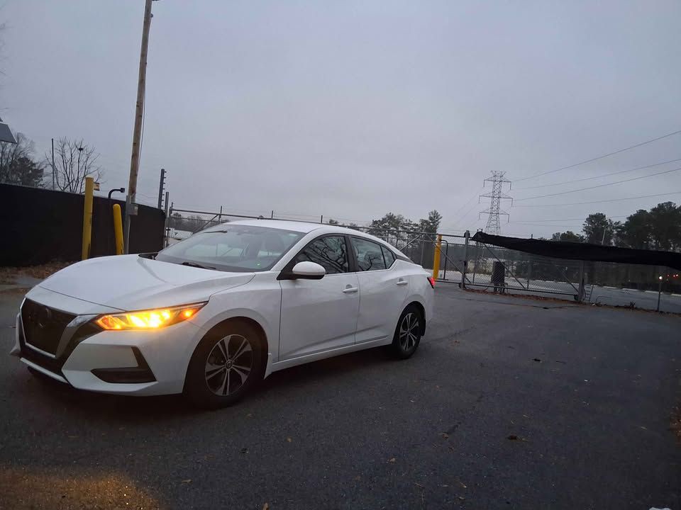 2021 Nissan Sentra Image 3