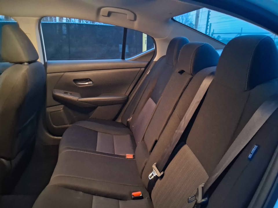 2021 Nissan Sentra Image 6