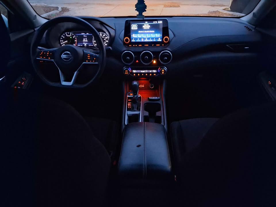 2021 Nissan Sentra Image 8