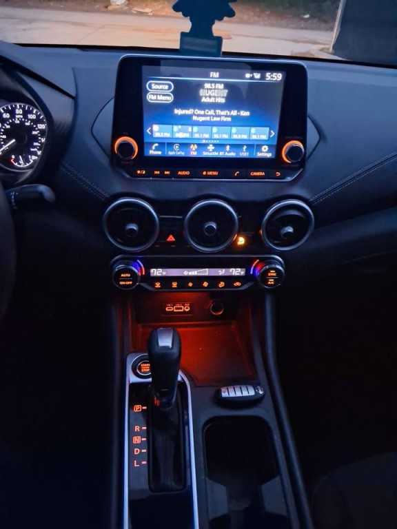 2021 Nissan Sentra Image 11