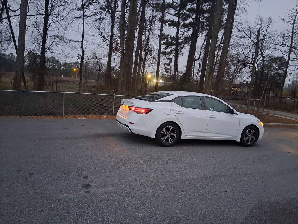 2021 Nissan Sentra Image 14