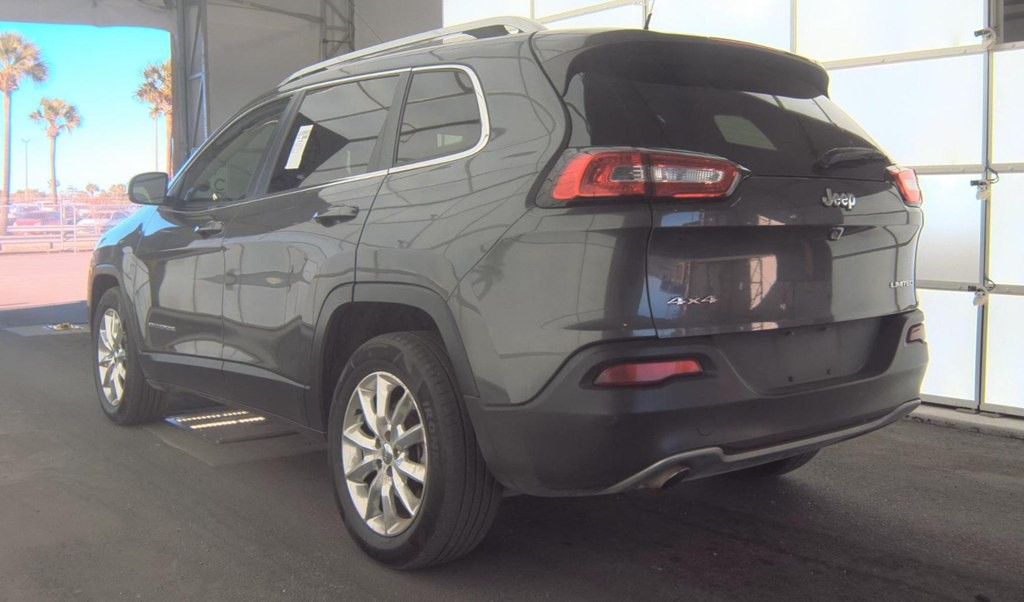 2016 Jeep Cherokee Image 7
