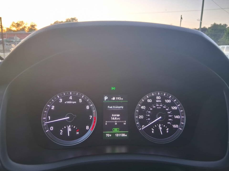2018 Hyundai Sonata Image 2
