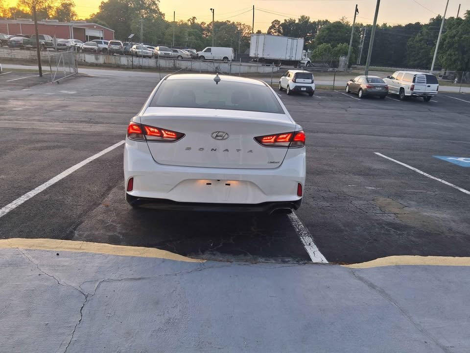 2018 Hyundai Sonata Image 17