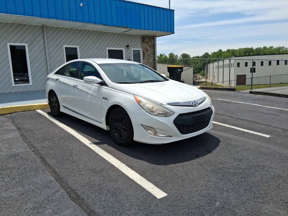 2014 Hyundai Sonata Image 1