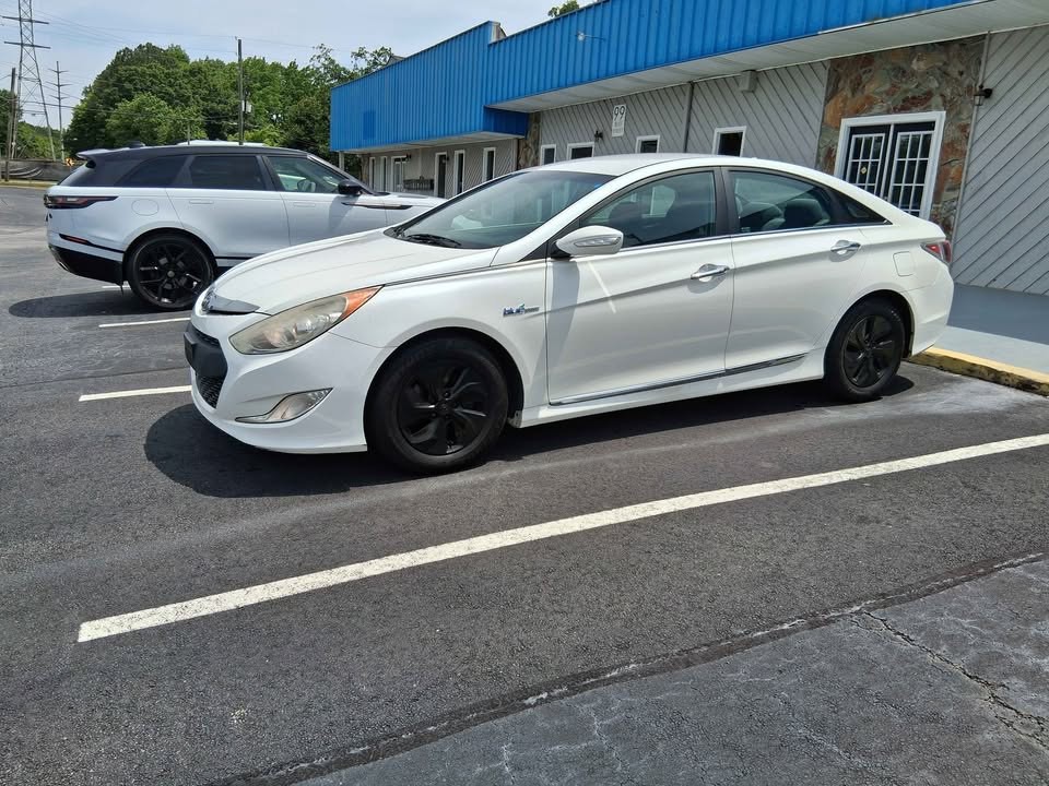 2014 Hyundai Sonata Image 3