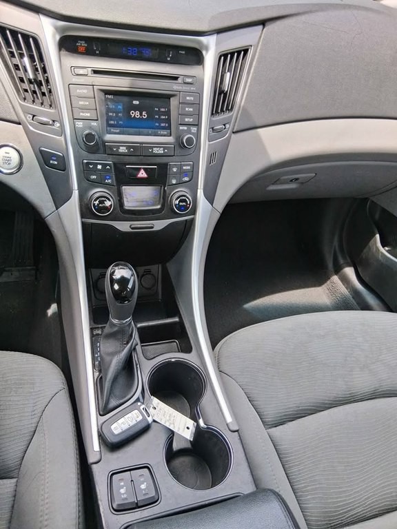 2014 Hyundai Sonata Image 8