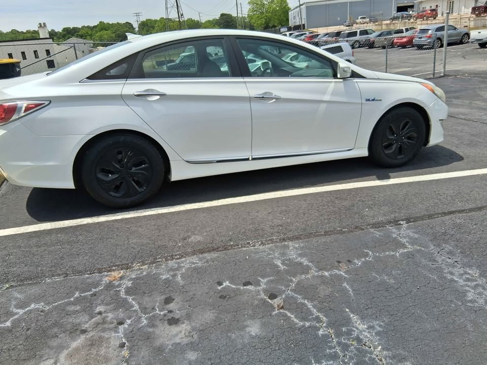 2014 Hyundai Sonata Image 9