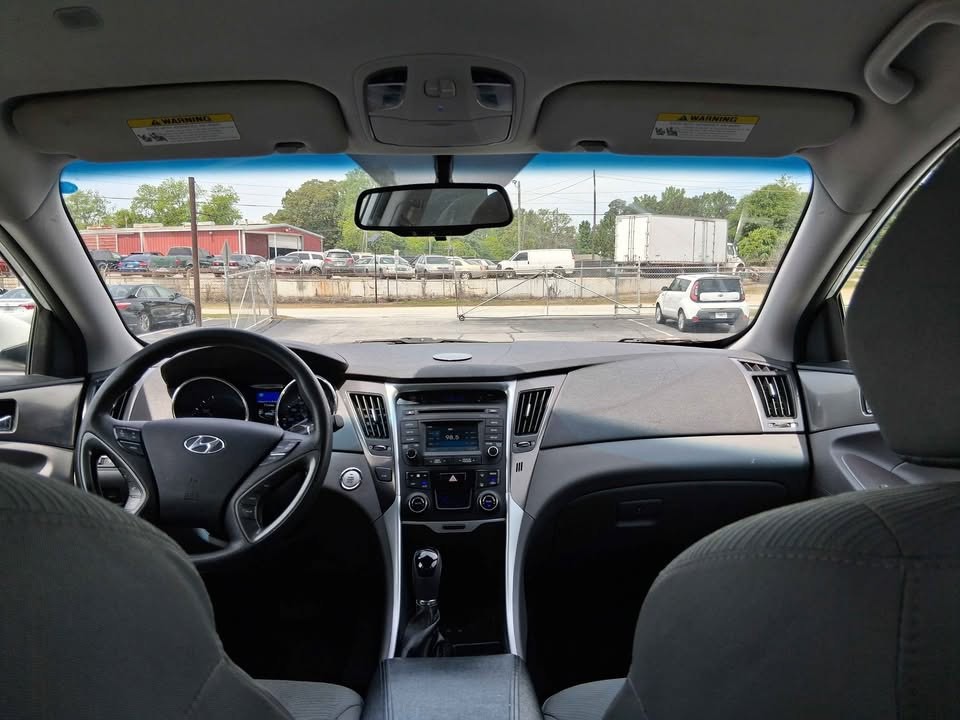2014 Hyundai Sonata Image 11