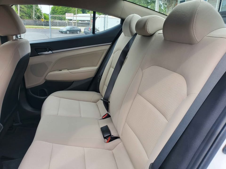 2018 Hyundai Elantra Image 6