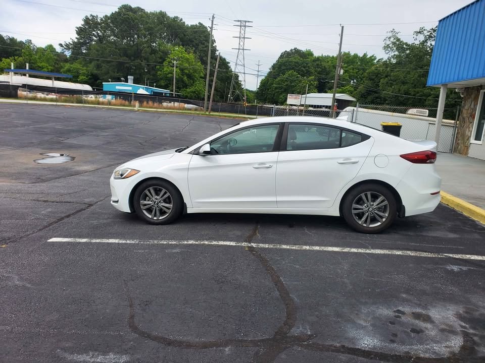 2018 Hyundai Elantra Image 13