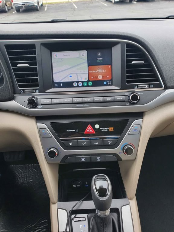 2018 Hyundai Elantra Image 19