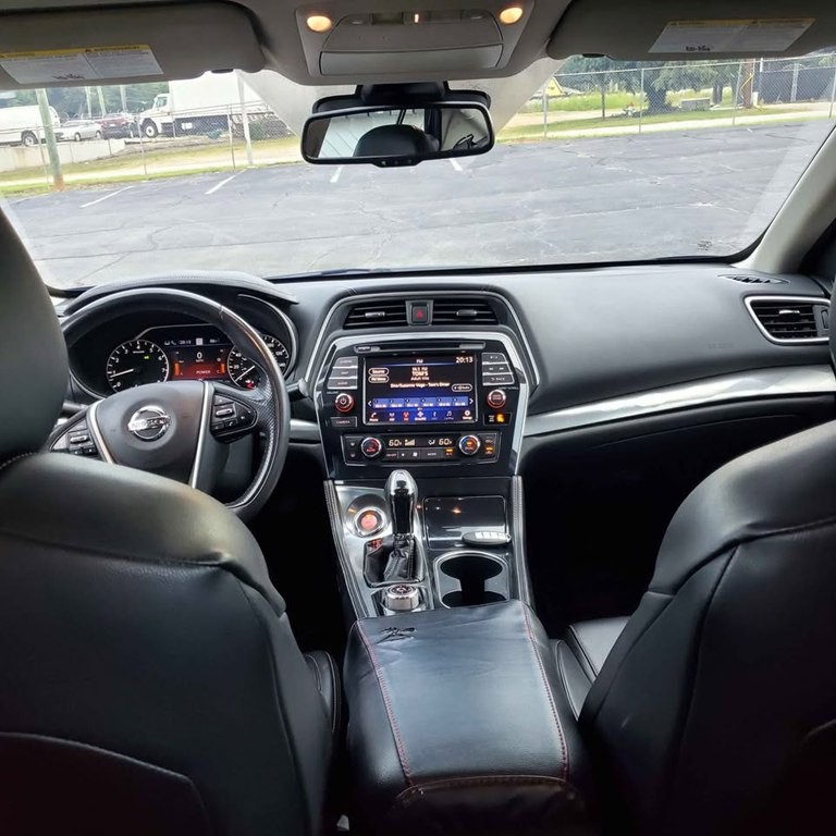 2020 Nissan Maxima Image 18