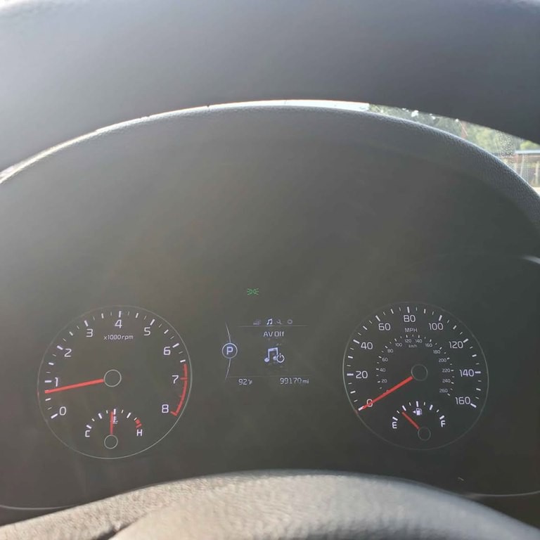 2018 Kia Optima Image 2