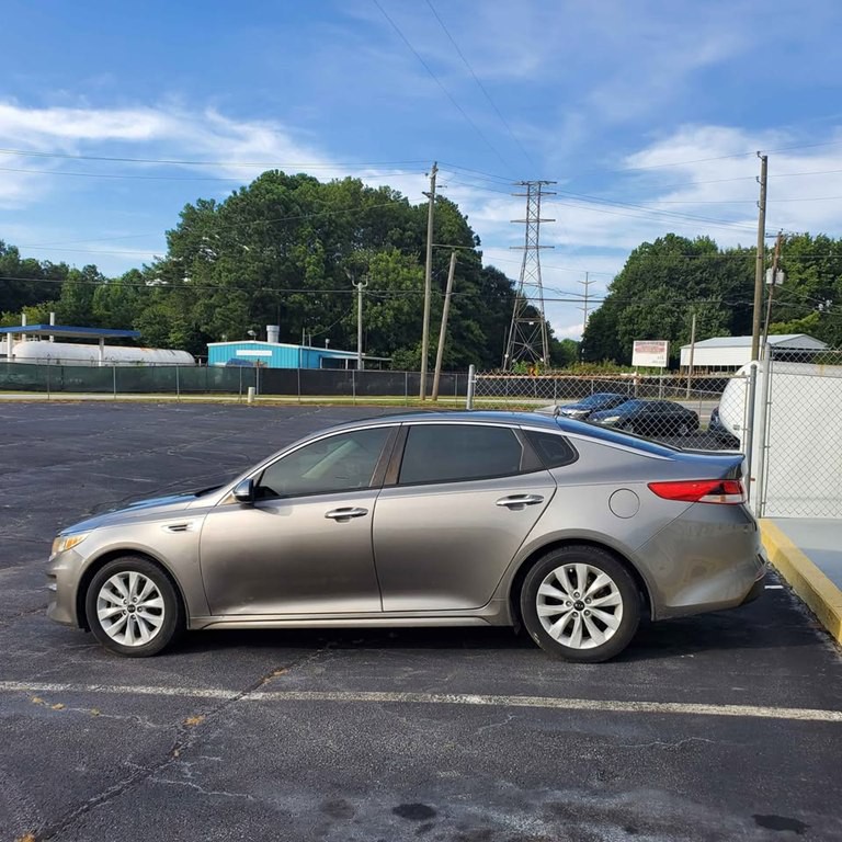 2018 Kia Optima Image 8