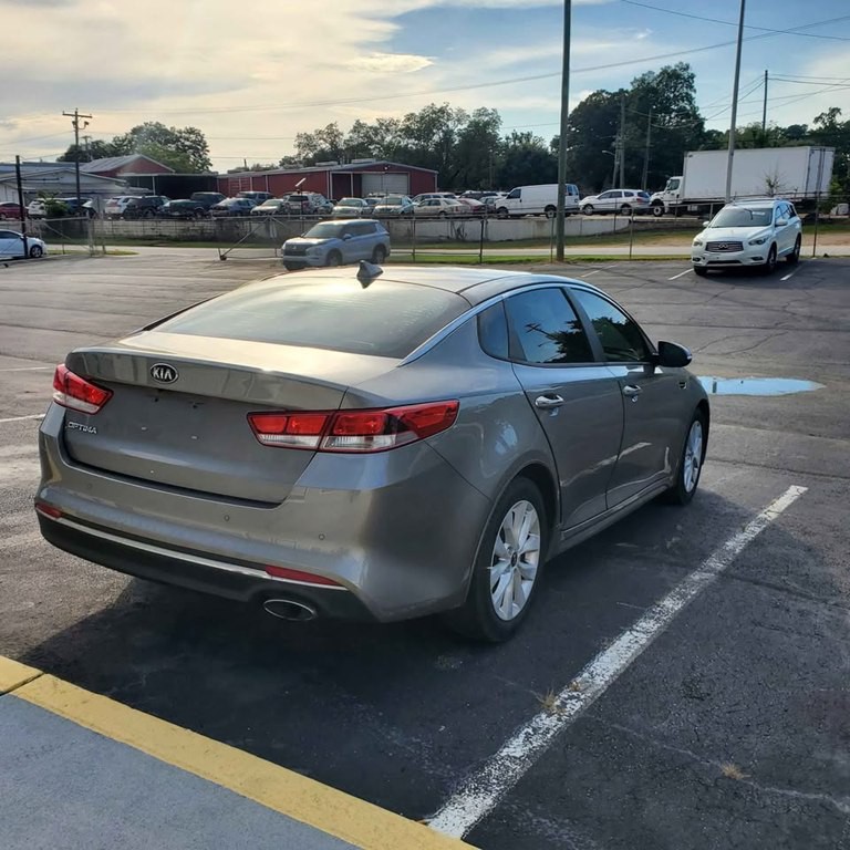 2018 Kia Optima Image 10