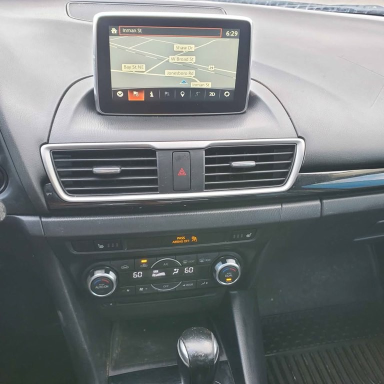 2016 Mazda Mazda3 Image 9