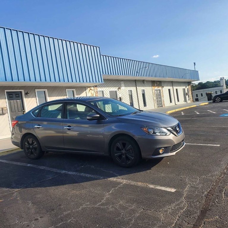 2016 Nissan Sentra Image 1
