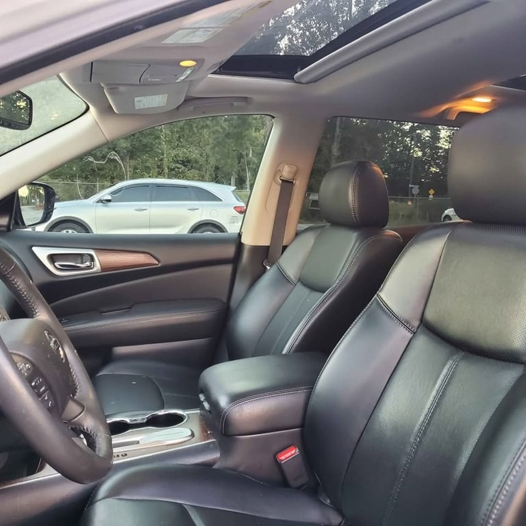2017 Nissan Pathfinder Image 4
