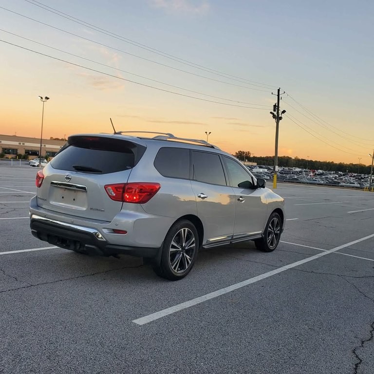 2017 Nissan Pathfinder Image 14