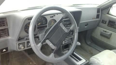 1986 Pontiac Sunbird Image 6