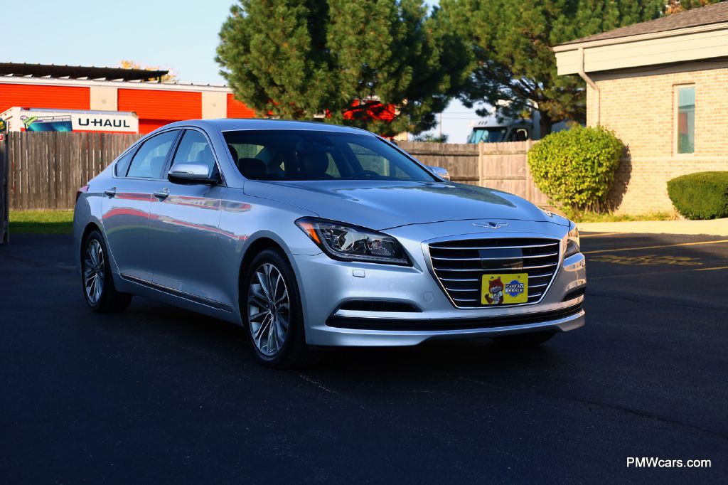 2017 Genesis G80 Image 11