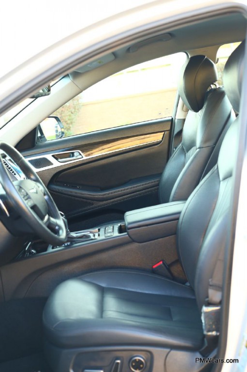 2017 Genesis G80 Image 46