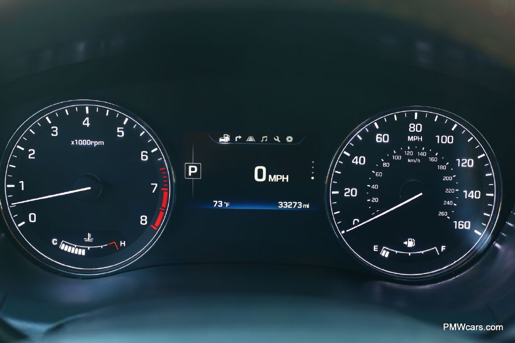 2017 Genesis G80 Image 51