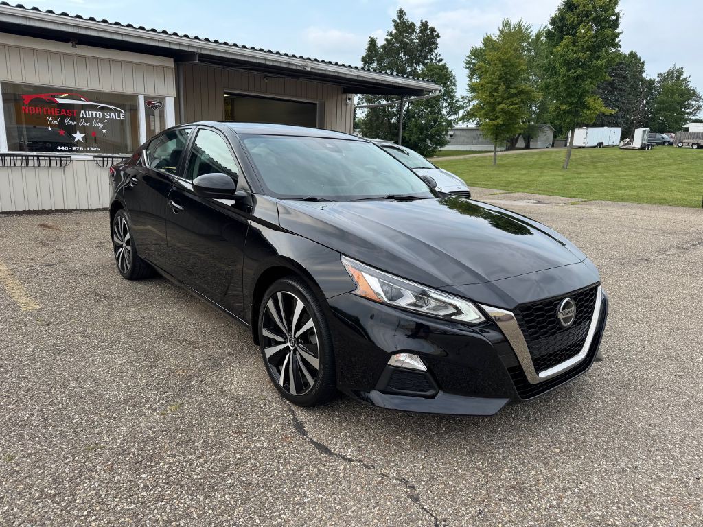 2022 Nissan Altima Image 3