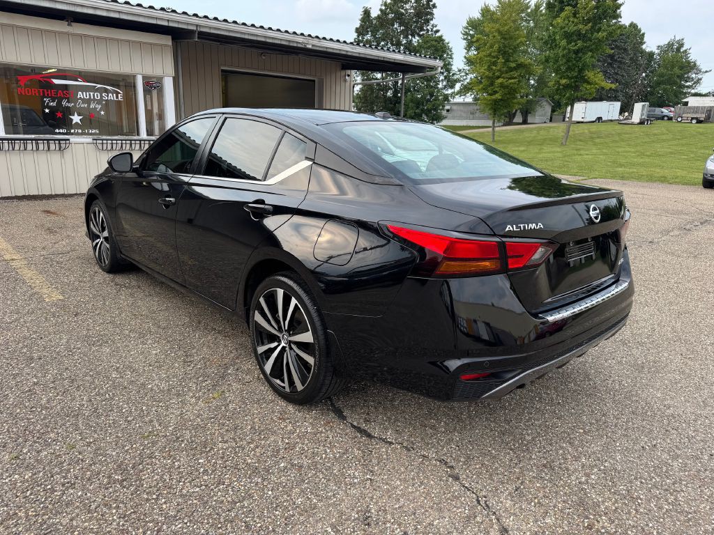 2022 Nissan Altima Image 4