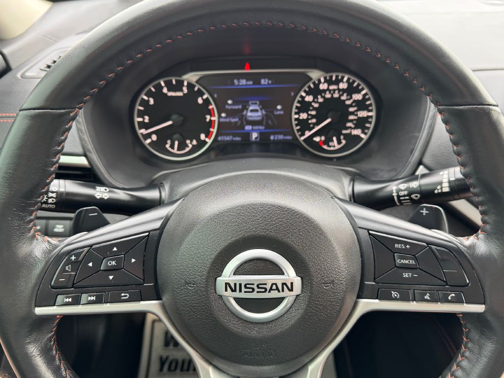 2022 Nissan Altima Image 14