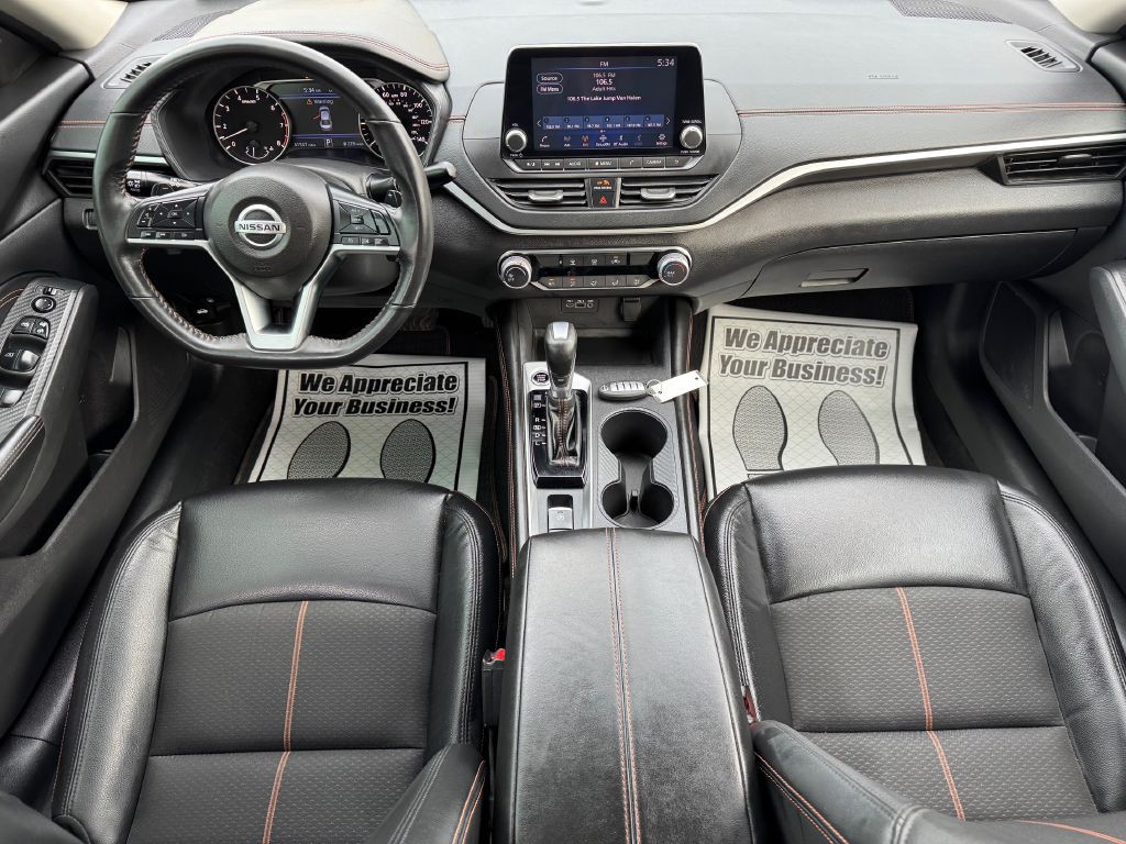 2022 Nissan Altima Image 20