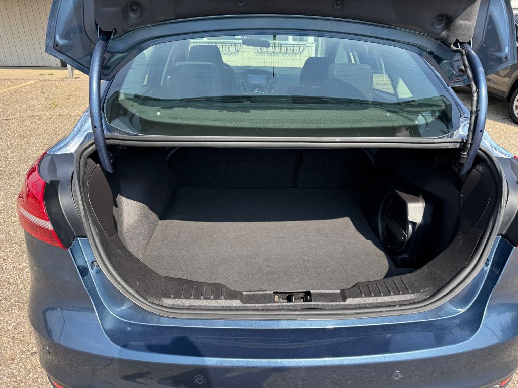 2018 Ford Focus Image 23
