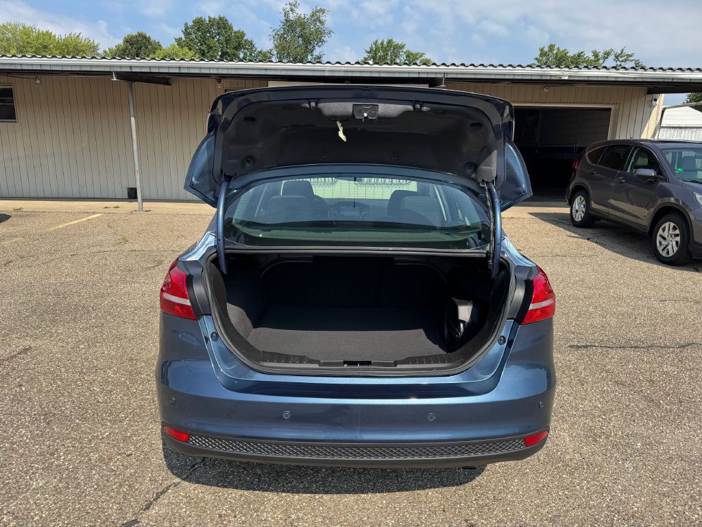 2018 Ford Focus Image 24