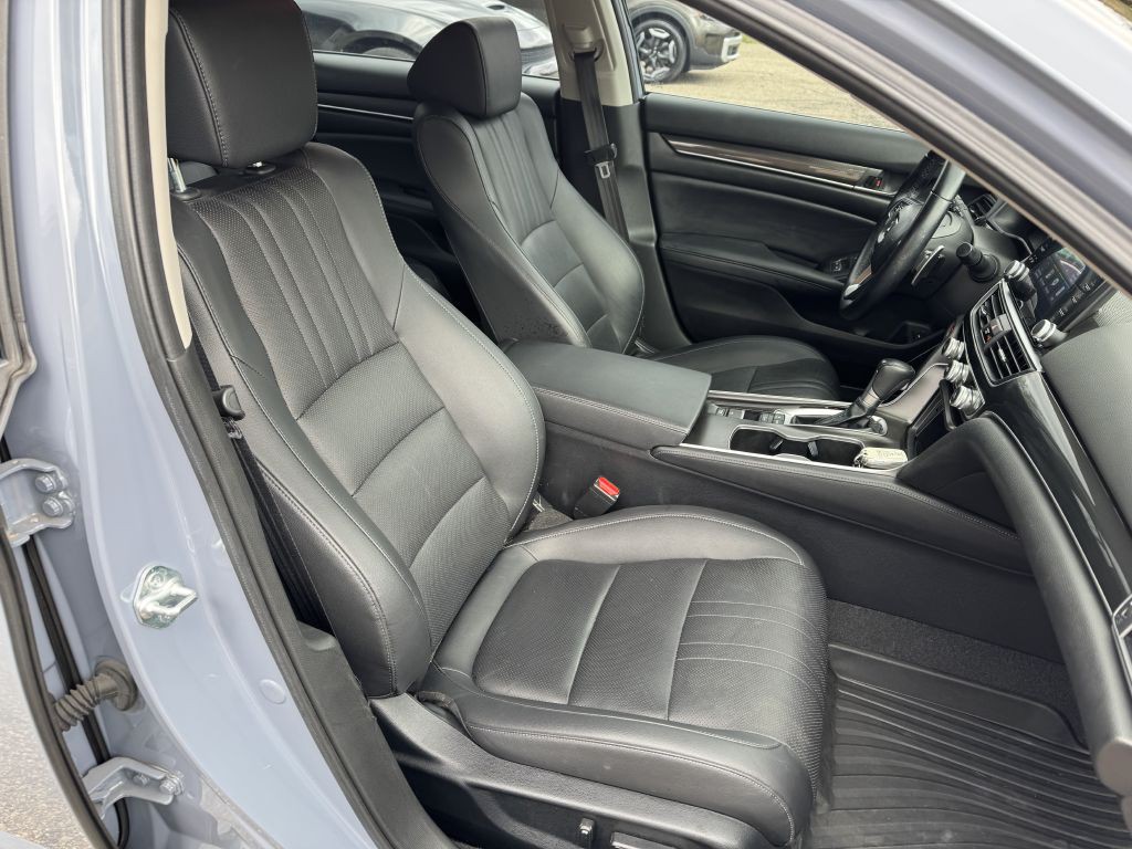 2022 Honda Accord Image 12