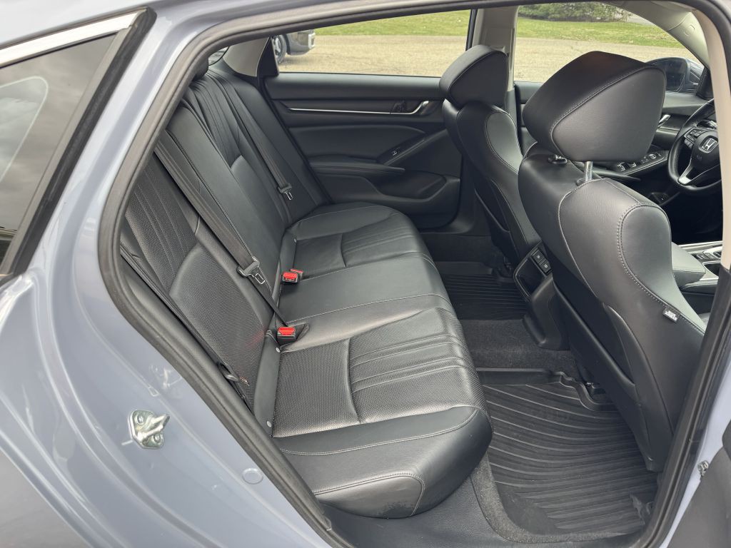 2022 Honda Accord Image 24