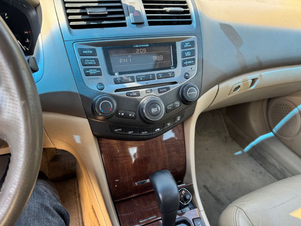 2007 Honda Accord Image 14