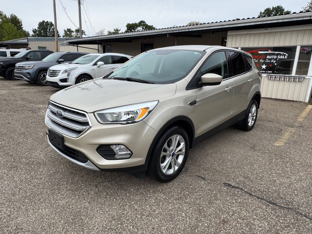 2017 Ford Escape Image 1