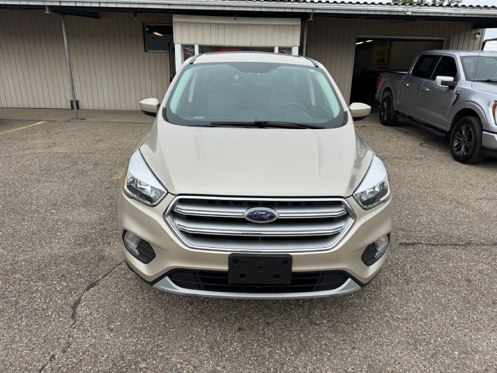 2017 Ford Escape Image 2