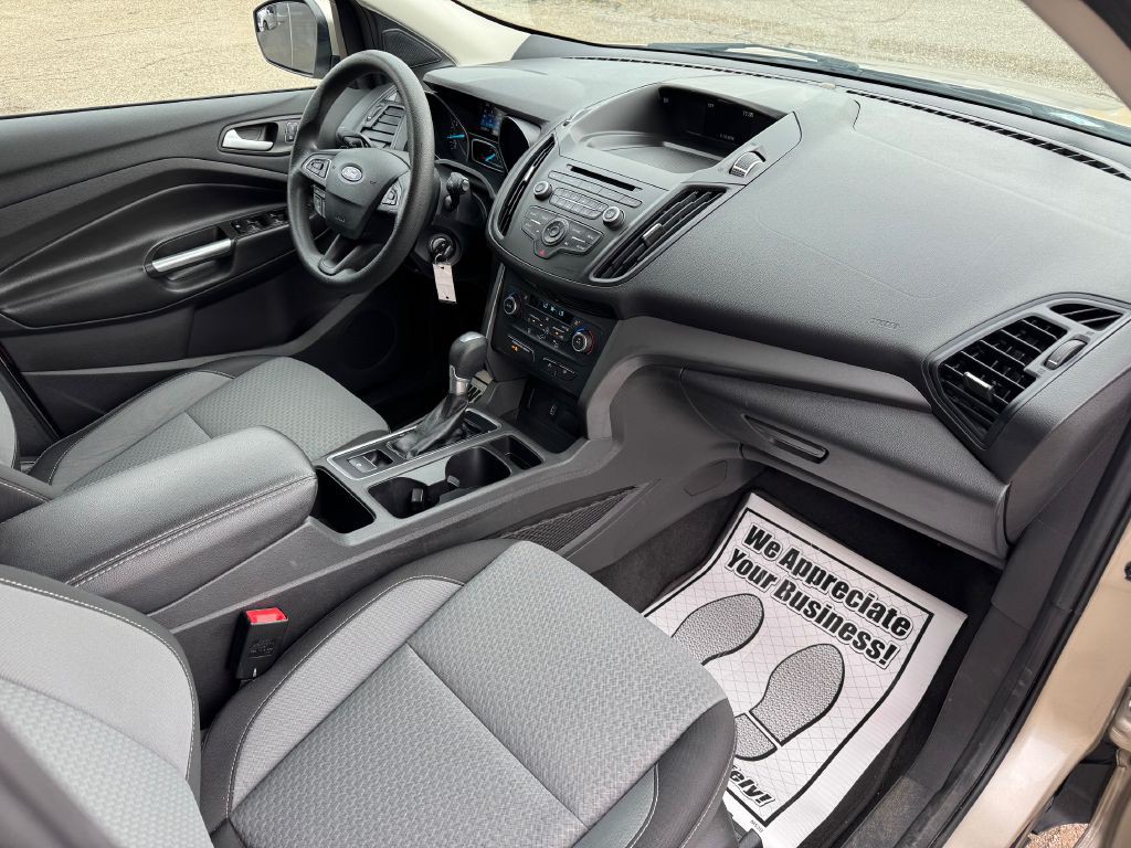 2017 Ford Escape Image 20
