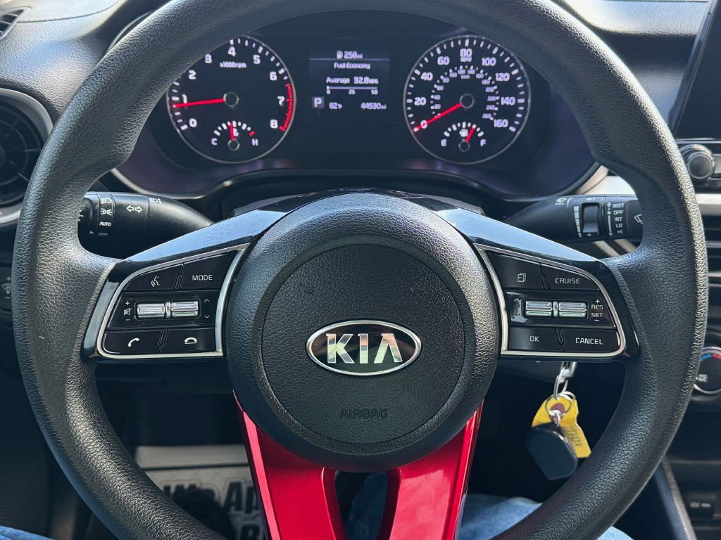 2021 Kia Forte Image 11